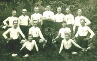 1921_schlagballmannschaft_01